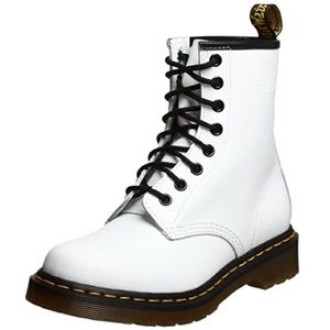 White dr martins size 7